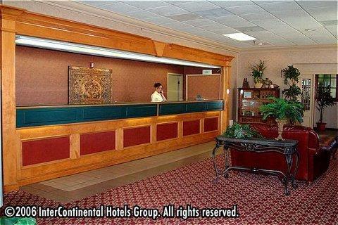 Ramada By Wyndham 3* New Iberia