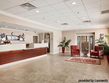 Ramada By Wyndham Hotel New Iberia